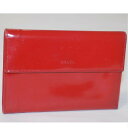 【中古】本物プラダの女性用赤いガラスカーフ素材Wホックの3つ折り財布　サイズW15H10,5cm　○C16-158　KA-3