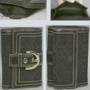 【中古】本物美品コーチ女性用黒ミニシグネチャー11,5cm小ぶりのWホックの財布 ○C6-498