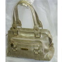 【中古】本物綺麗クレイサスのベージュ色エナメル素材の丈夫な作りのボストンバッグ サイズW33H19D14cm ○C14-173-3 保管場所2-35