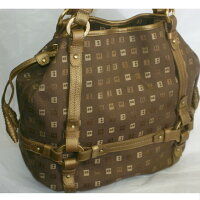 【中古】本物新品同様BALLYバリー女性用綺麗なゴールド色開閉部分が巾着式のセミショルダートートバッグサイズW39H28D10cm
