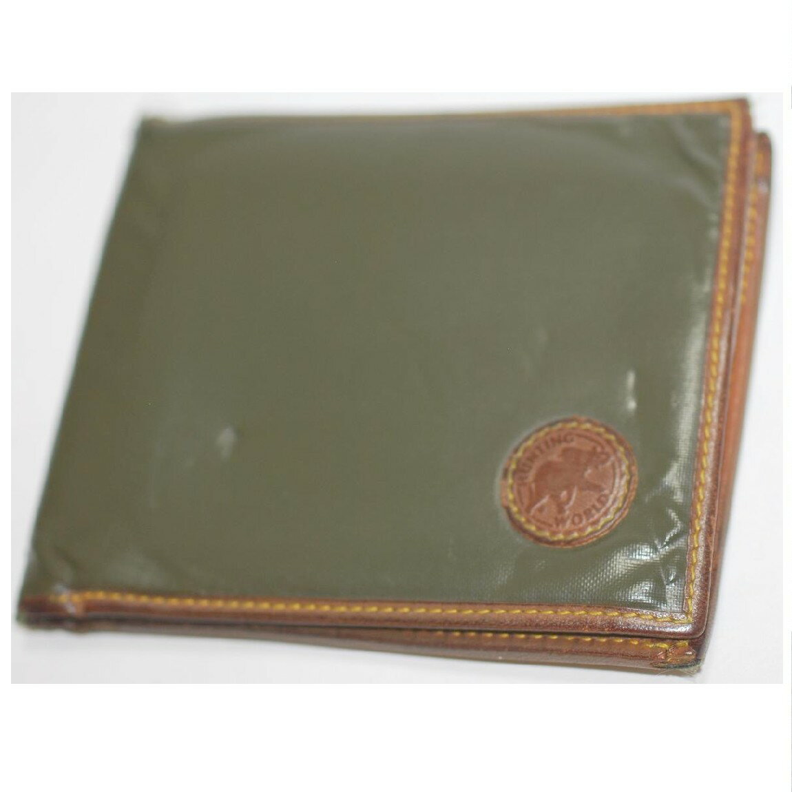 【中古】本物可H,Wハンティングワールドのメンズカーキ色バチュー素材の財布　サイズW11H9cm　〇C17-8-7　KA-3