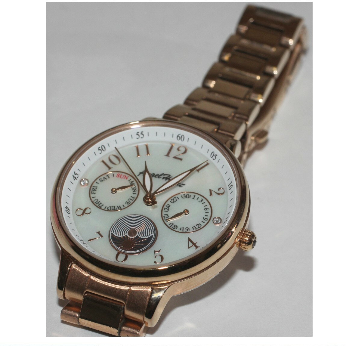 【中古】本物完動美品エンジェルハートの女性用のピンクゴールド色にシェル文字盤にクロノタイプのソーラー時計TT33PG　1か月保証付き　〇A19-18　X-31