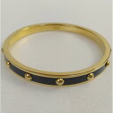 【中古】本物ほぼ新品コーチの女性用金色メタル素材に濃紺のラインが施されているバングル 重さ32g 〇B19-38 KA-9(4)
