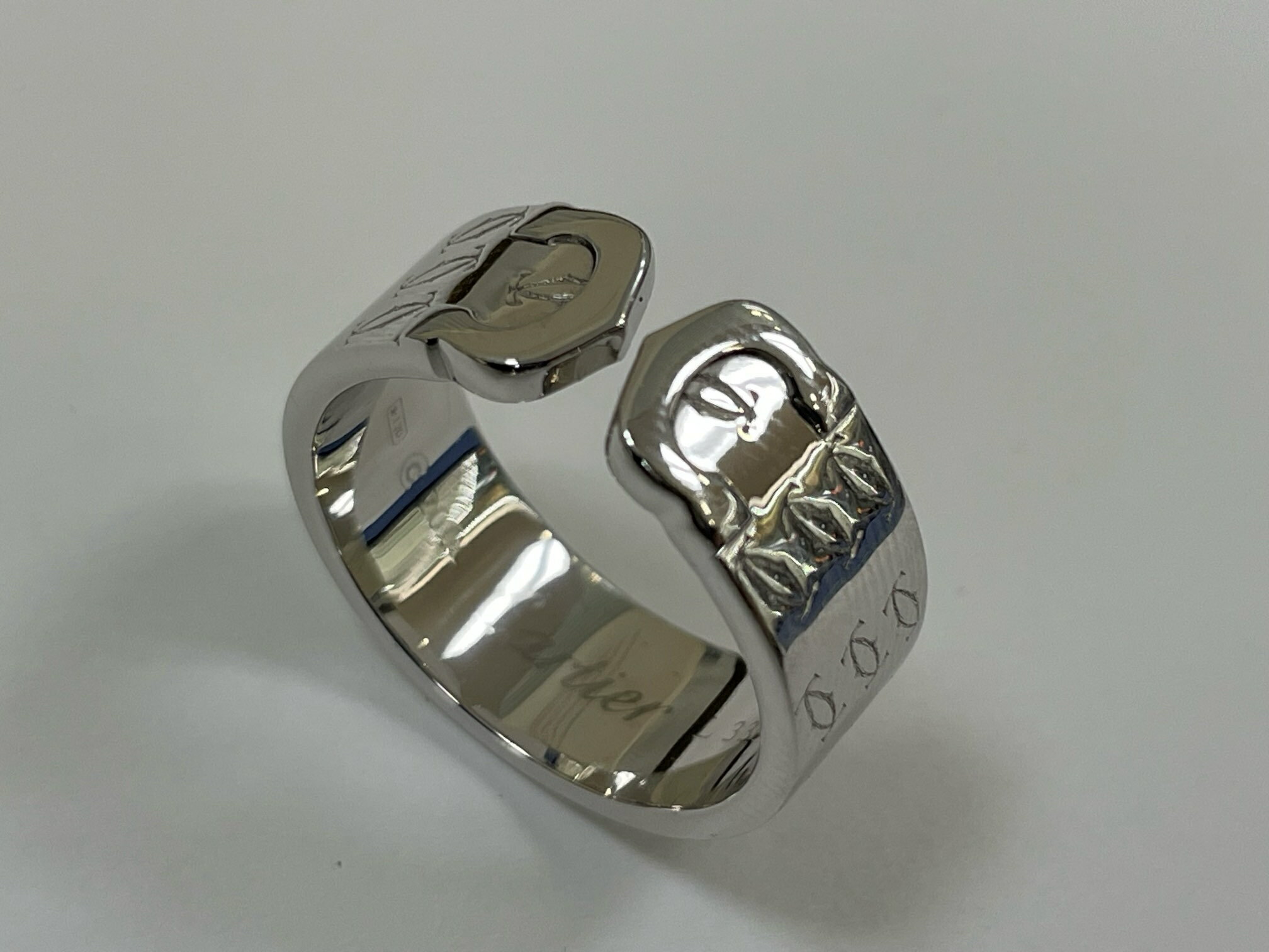 楽天市場】カルティエ cartier 2000年クリスマス限定の通販 楽天市場】カルティエ cartier 2000年クリスマス限定の通販