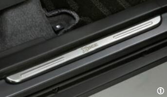 【スズキ純正】　サイドシルスカッフ　★クロスビー MN71S★