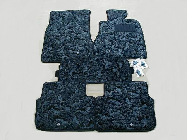 【KAZZレコメンド】　専用設計フロアマット　★アリスト 160系★