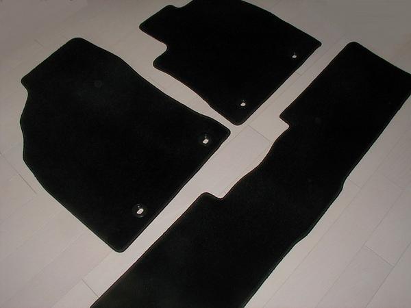 【KAZZレコメンド】　専用設計フロアマット　★レクサスCT 10系★