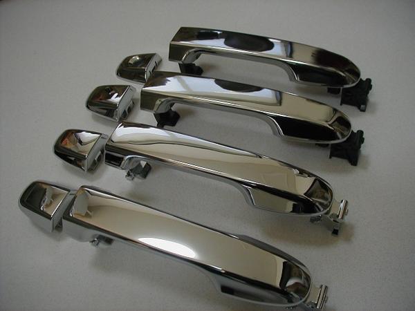 【トヨタ純正】　メッキドアハンドル [フルメッキタイプ交換式ドアノブ・スマートキー無し用]　★アクア NHP10★