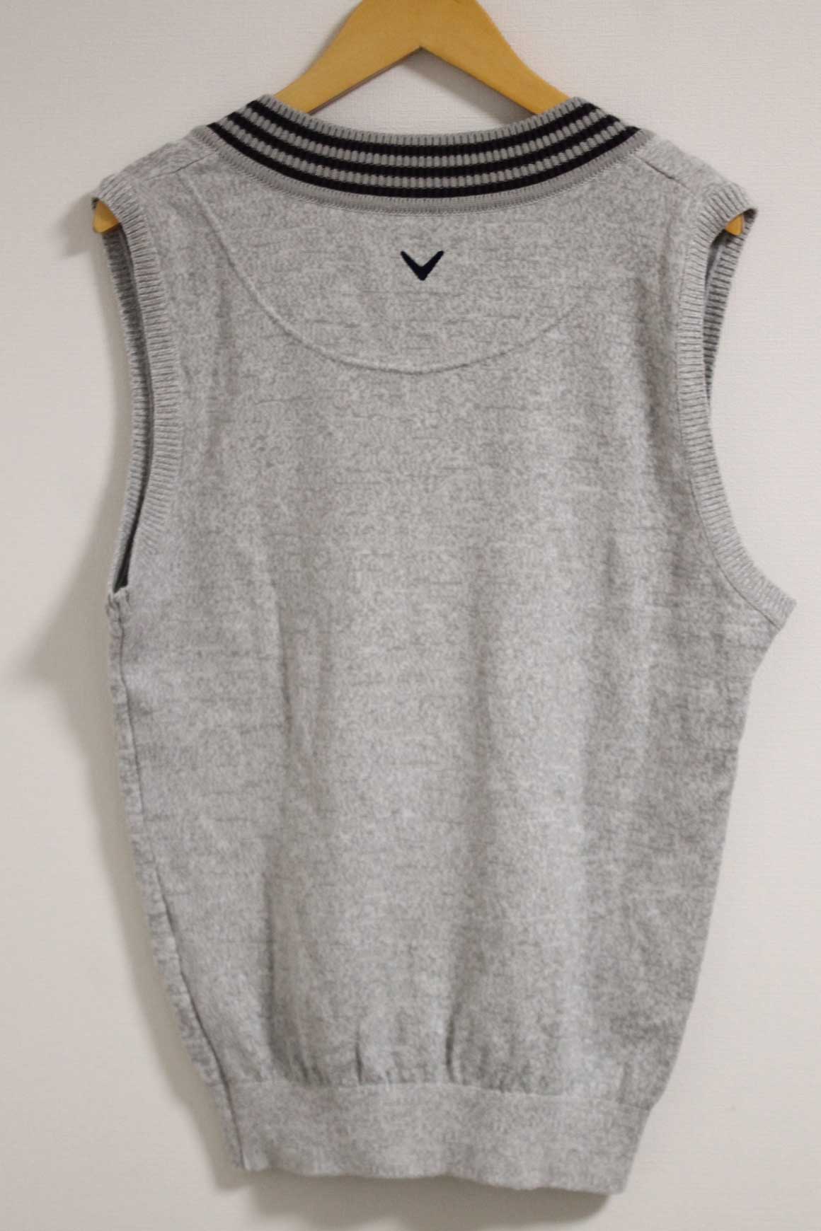 〓Callaway/キャロウェイ〓速乾Vネックニットベスト/ゴルフウェア/ノースリーブ/ワンポイント/プルオーバー グレー×ブラック/灰×黒【中古】メンズ M 春夏秋冬 012132