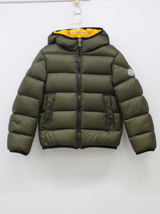 ▽モンクレール/Moncler▽130cm ダウンジャケット/ブルゾン/ジャンパー カーキグリーン【中古】子供服 キッズ kids 男の子 冬 otr 6011...