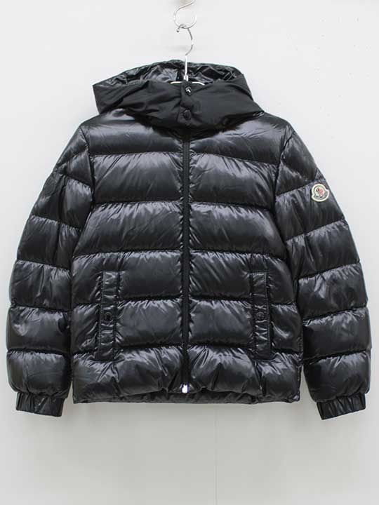 モンクレール ダウンジャケット 140cm キッズ 男児 黒【中古】【新入荷!】▽