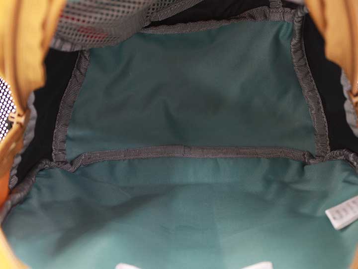 ザ・ノースフェイス リュック 8L キッズ 男児 女児 黄土色×黒【中古】▽