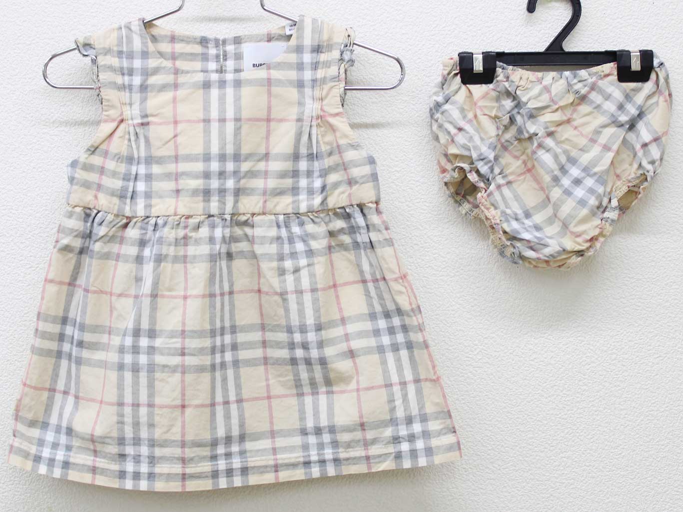 ◇バーバリー/BURBERRY◇86cm ノースリーブワンピース ベージュ×グレー ブルマ付【中古】子供服 キッズ kids ベビー服 baby 女の子 夏 onepi 415042