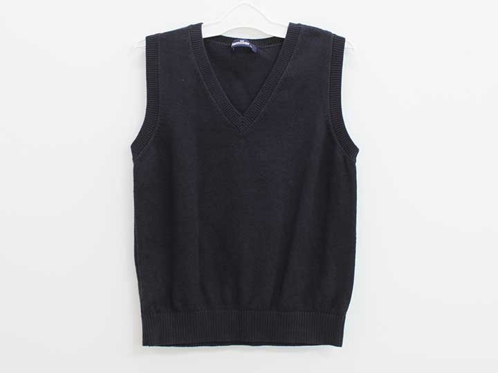 サイズ 120cm 素材 綿100％ 色 濃紺 汚れ、ダメージ等 毛羽立ちがありますが、他目立つ汚れありません品質タグに名跡あります 使用感ランク AB 性別 男の子 その他 参考定価￥12,100 ＊使用感ランクは、Cを除き、あくまでも使用感のみ表すランクで、汚れ等は別欄で記載しております。 例）使用感【特A】で【汚れあり】は存在致します。