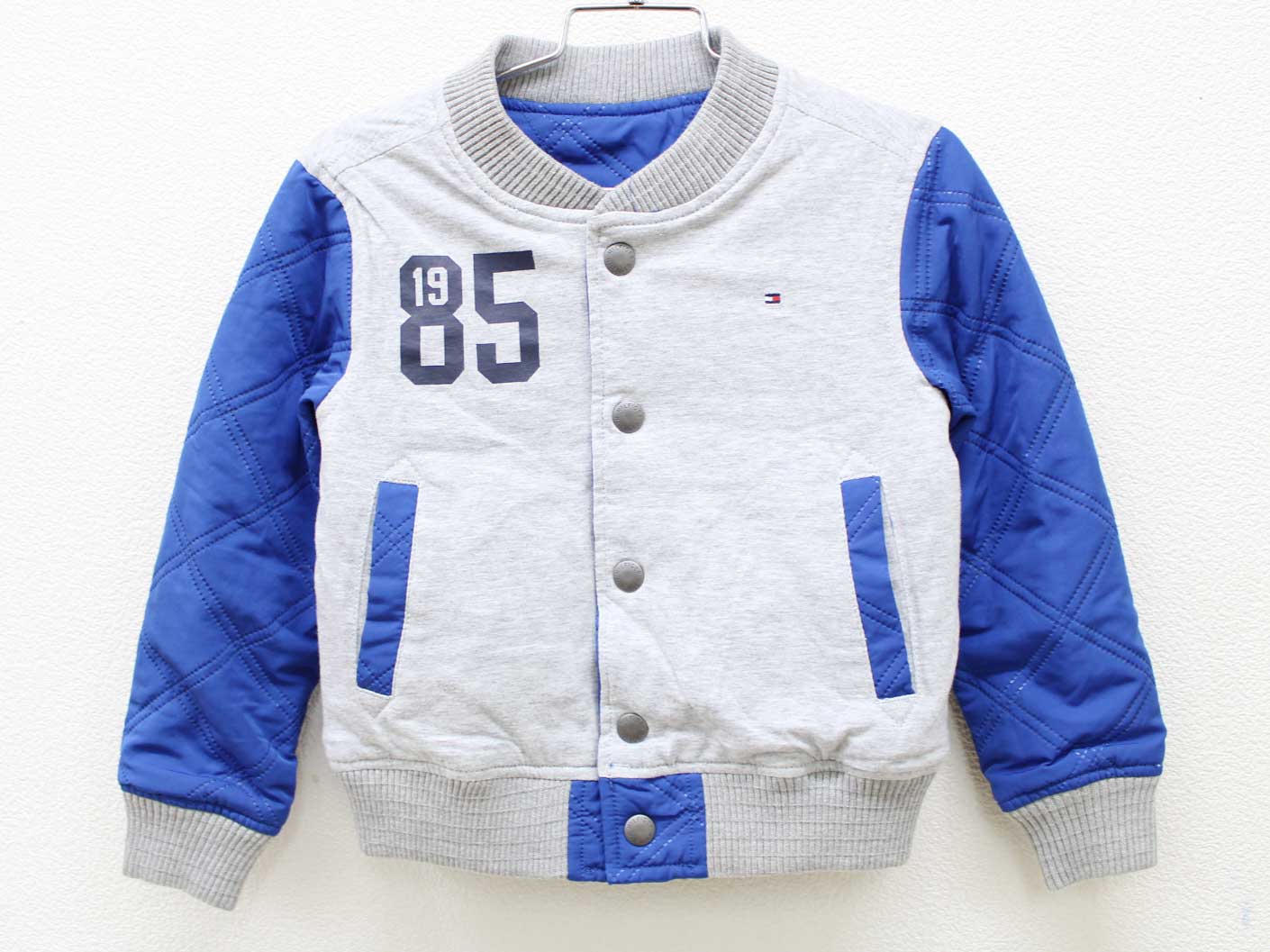 【値下げ!】＜トミーヒルフィガー/TOMMY HILFIGER＞104cm リバーシブルブルゾン グレー×青【中古】子供服 キッズ kids 男の子 秋冬 otr 528042(4.0)
