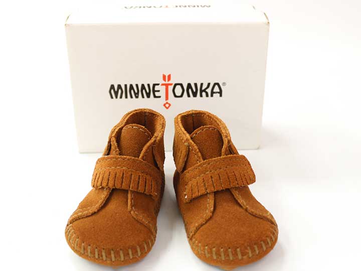 新品 未使用『ミネトンカ/Minnetonka』 9.5cm(2) ブーツ/シューズ 茶 【中古】 子供 キッズ kids ベビー baby 男の子 女の子 秋冬 shoes 528042