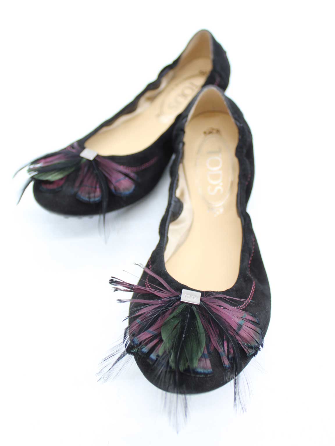 サイズ サイズ表記　36 1/2 素材 表記なし　スエード 色 ブラック×パープル/黒×紫 汚れ、ダメージ等 汚れ、ダメージなく綺麗なお品です 使用感ランク 【A】 その他 ＊使用感ランクは、Cを除き、あくまでも使用感のみ表すランクで、汚れ...