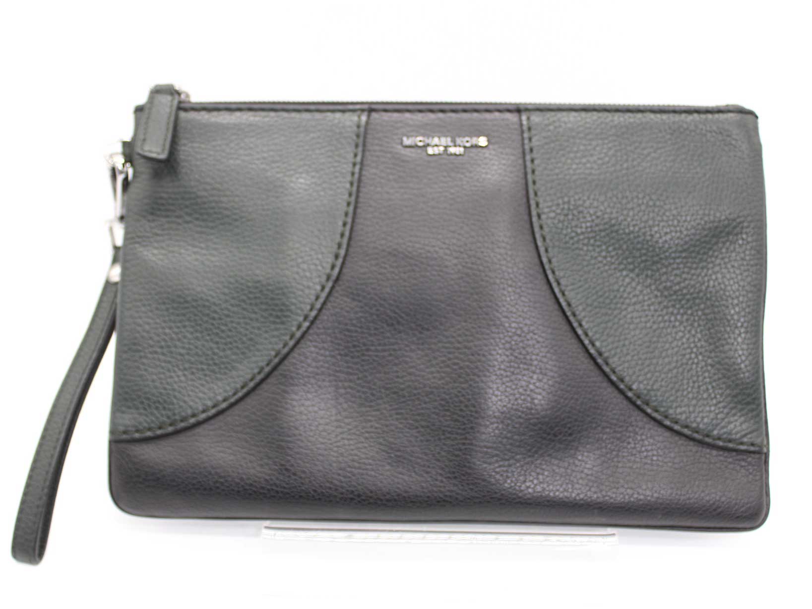 【値下げ】『MICHAEL KORS/マイケル・コース』ストラップ付レザークラッチバッグ/おしゃれ/シンプル/BA..