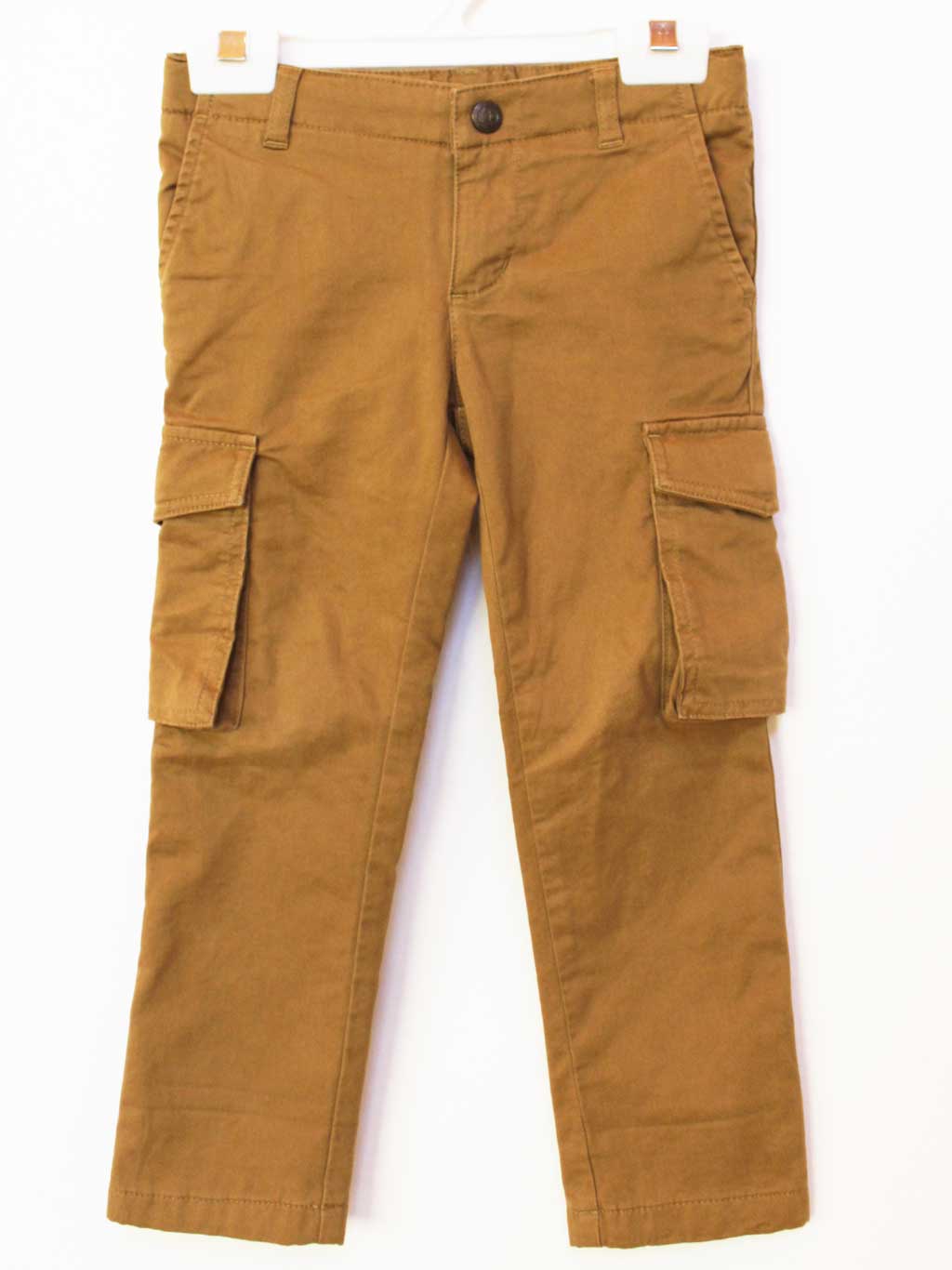 サイズ 104cm(4a) 素材 綿98％、ポリウレタン2％ 色 茶 汚れ、ダメージ等 右膝下と左膝上に軽い汚れがありますが、目立つものではありません 使用感ランク A 性別 男の子 その他 フロント部分、スナップボタンとファスナーで開閉します ウエスト総ゴム、アジャスター付き ＊使用感ランクは、Cを除き、あくまでも使用感のみ表すランクで、汚れ等は別欄で記載しております。 例）使用感【特A】で【汚れあり】は存在致します。