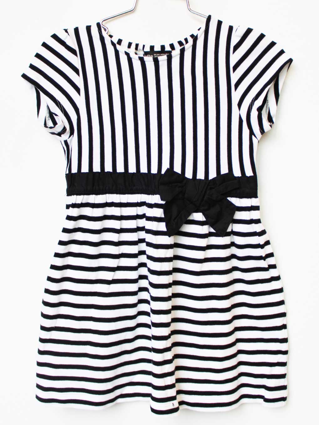 Short Sleeves - ベベ 半袖ワンピース 100cm キッズ 女児 白×黒【中古】★