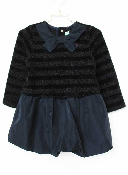 サイズ 100cm 素材 画像をご参照ください 色 黒、紺 汚れ、ダメージ等 汚れやダメージのない綺麗なお品です 使用感ランク A 性別 女の子 その他 着丈約49cm 背面身頃：スナップボタン留め 両脇にポケット付き スカート部分：裏地付き、バルーン ＊使用感ランクは、Cを除き、あくまでも使用感のみ表すランクで、汚れ等は別欄で記載しております。 例）使用感【特A】で【汚れあり】は存在致します。