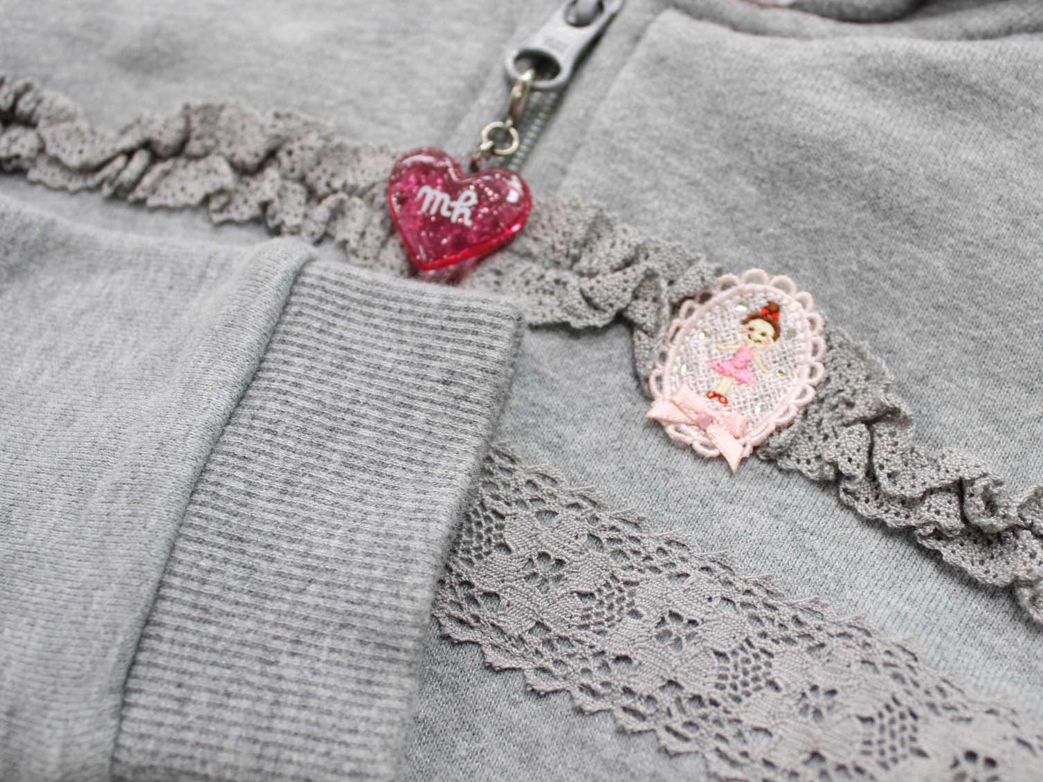 ♪ミキハウス/mikihouse♪110cm パーカー/スウェット/スエット/フード付トレーナー グレー×ピンク【中古】子供服 キッズ kids 女の子 秋冬 tops 409042