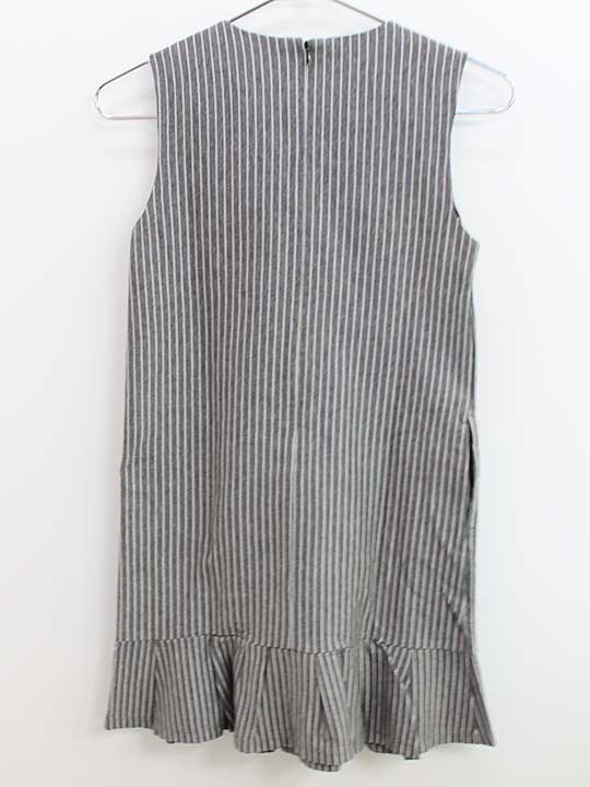 【SALE!】ベベ ジャンパースカート 130cm キッズ 女児 グレー×白 入学【中古】♪