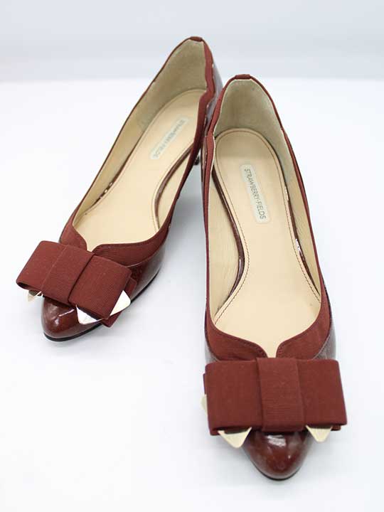 ストロベリーフィールズ エナメルリボンパンプス レッド系 24 レディース 【中古】 △
