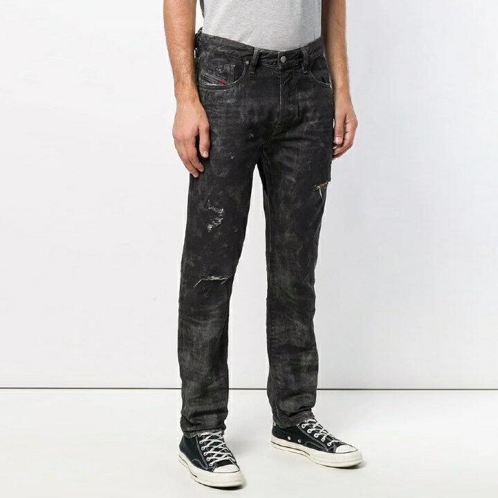 ■DIESEL ディーゼル メンズ■ヴィンテージクラッシュダメージコーティング加工 スリムスキニー ジーンズ デニム パンツ【MHARKY】【W26〜34】【L30】【ブラック】die-m-p-b8-031 《メーカー希望小売価格49,500円》