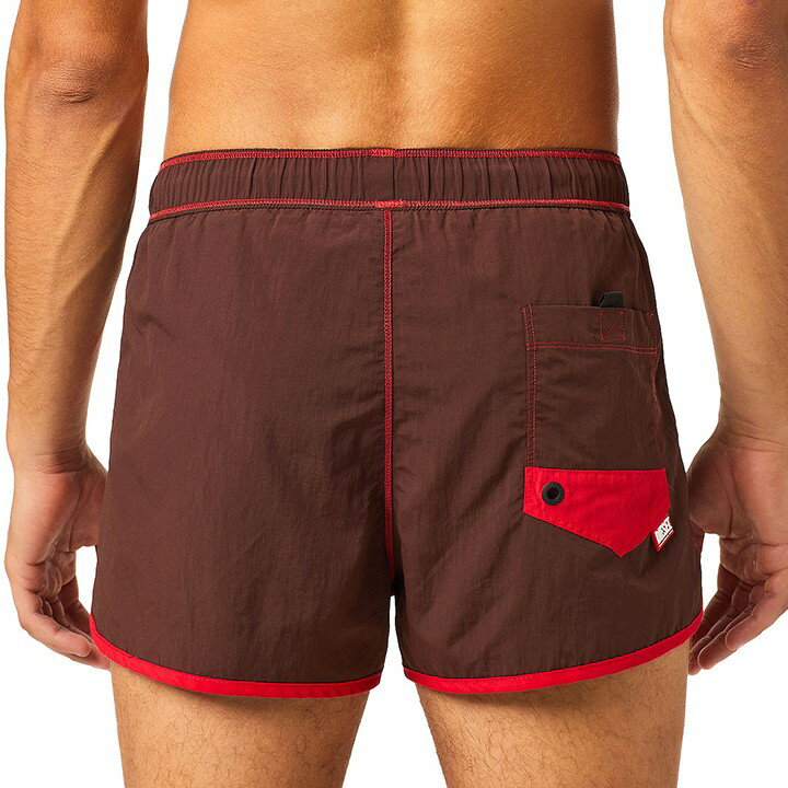 ■DIESEL ディーゼル メンズ■ワンポイントロゴパッチ メンズ水着 ショートトランクス サーフパンツ 海パン ビーチウェア スイムウェア【BMBX-REEF-30】【サイズL】【ブラウン】die-m-c-f4-c6c 《_メーカー希望小売価格17,380円》