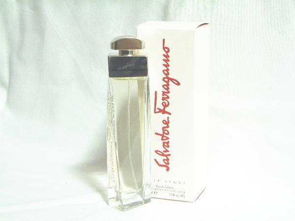 フェラガモ SALVATORE FERRAGAMO ミニ フェラガモ プールファム 5ml EDP  ...