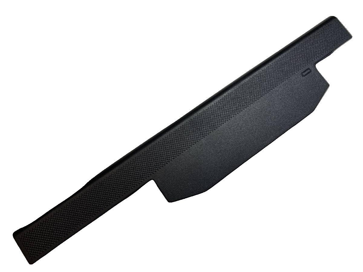 純正品｜安全・安心のノートPC用バッテリー ■ 商品仕様 商品名Lifebook s938(vfy s9380mp580de) 10.8V 49Wh fujitsu ノート PC パソコン 純正 バッテリー 電池 電圧10.8V 容量4500mAh (49Wh) タイプリチウムイオン 対応機種Fujitsu lifebook s938(vfy s9380mp580de) 色黒 種別純正品 保証期間3ヶ月保証 届出事業者名株式会社フォーループ PSマークの種類丸型PSE ■ 純正バッテリーを選ぶ理由 長寿命 — 高品質セルを使用しているため、サイクル寿命が長く、長期安定使用が可能 高い適合性 — 互換性トラブルがほとんどなく、安心して使用できる 優れた安全性 — 発火・膨張などのリスクが低く、安全に使い続けられる ■ 配送について 配送：佐川急便（全品送料無料）発送：こちらの商品は海外から取り寄せるため、入荷までに2〜3週間前後かかります。 ■ ご注文前にご確認ください 会社概要、お買い物ガイドは事前了解事項となりますので、ご注文前に必ずお読みください。 適合にご不安がある場合は、当店にてお調べいたしますので、ぜひお気軽にお問い合わせください。 お使いのバッテリーの型番が確認できる画像を添付いただけますと、確実なご案内が可能です。 お問い合わせはこちら