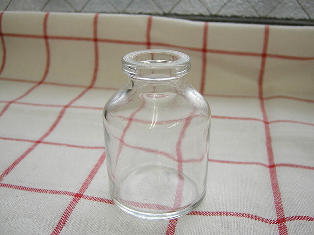 ガラス瓶　バイアル瓶　C2
