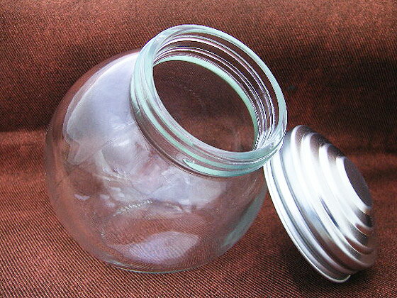 ガラス瓶 何を入れよう？　ネコびん　ネジリキャップ大付