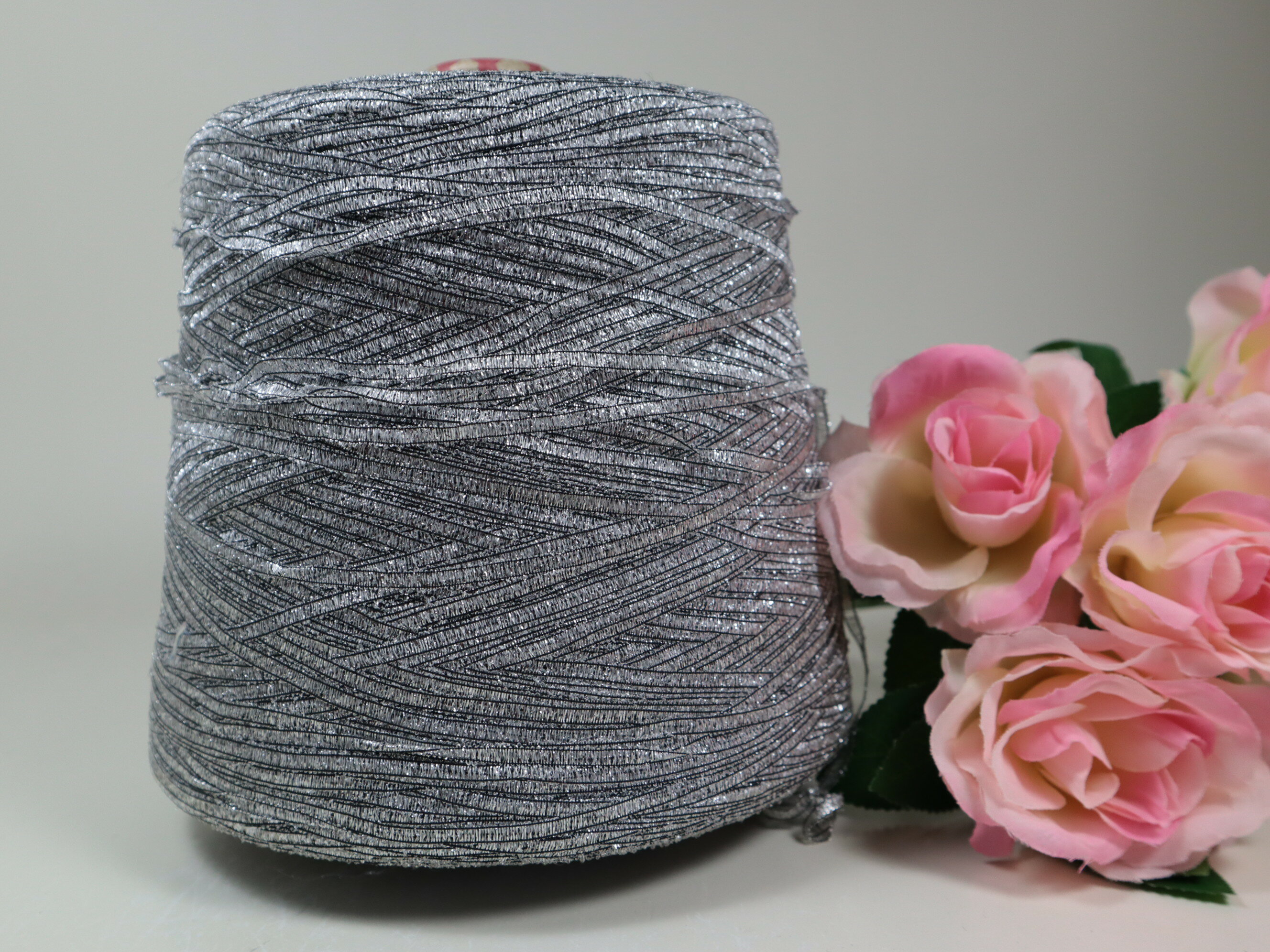 【ファンシーヤーン 】　ラメテープ　 銀ラメ