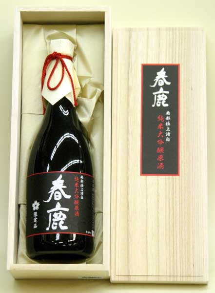 木箱入りの日本酒ギフト 【奈良の地酒】　春鹿　純米大吟醸　原酒　720mL木箱入り　今西清兵衛商店（奈良市）