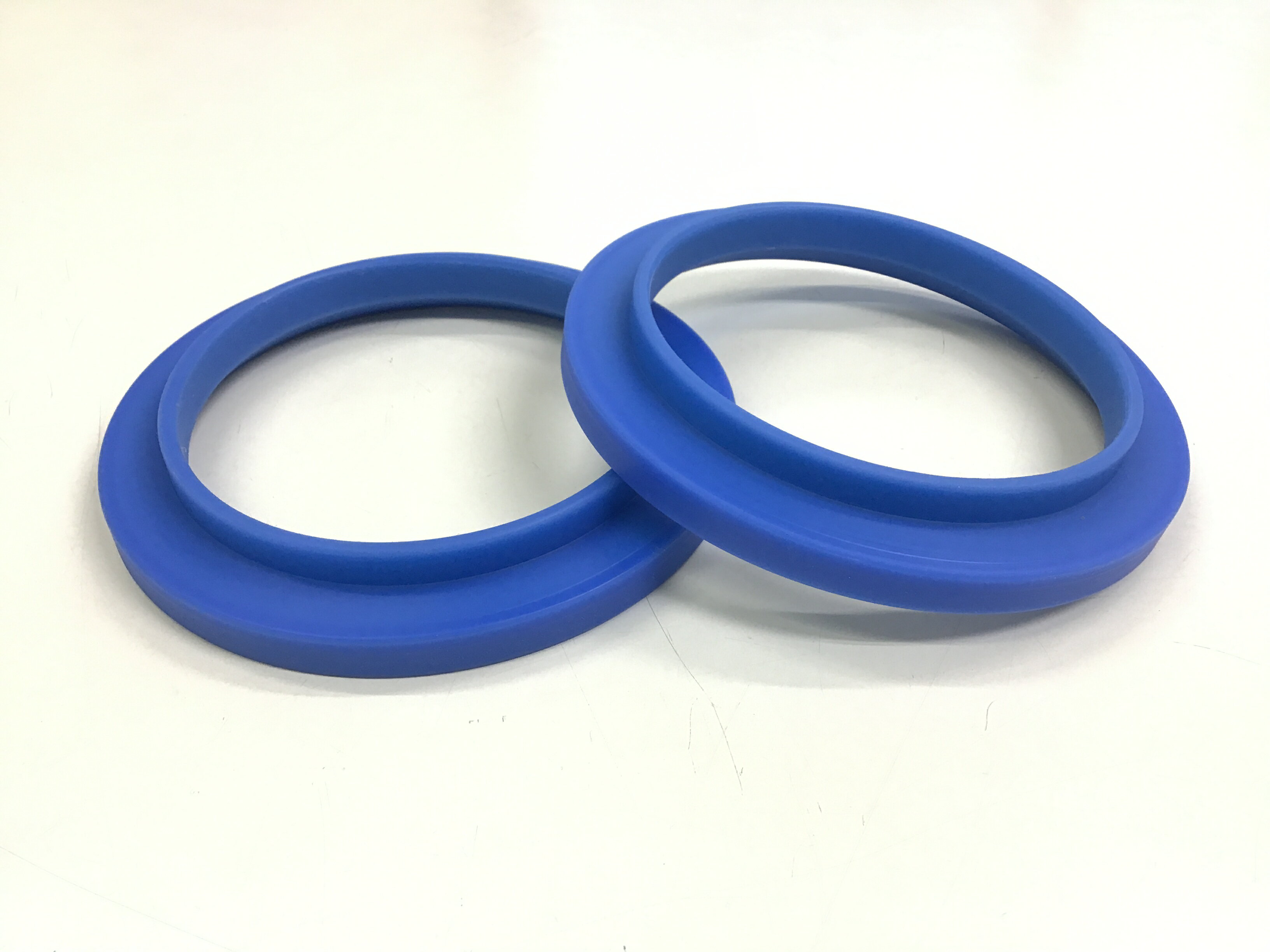 シルクロード リアスプリングスペーサー 10mm レビン/トレノ AE86 [品番:1AB-I0110]【沖縄・離島着払】..