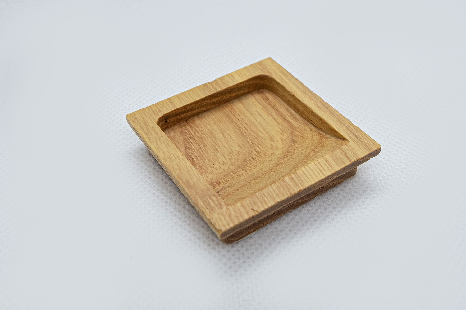 桑チリ角引手【一体彫】　中　44mm角　厚底　HW-50KA 《C-04-23》 【在庫有り】【メール便】【店頭受渡..