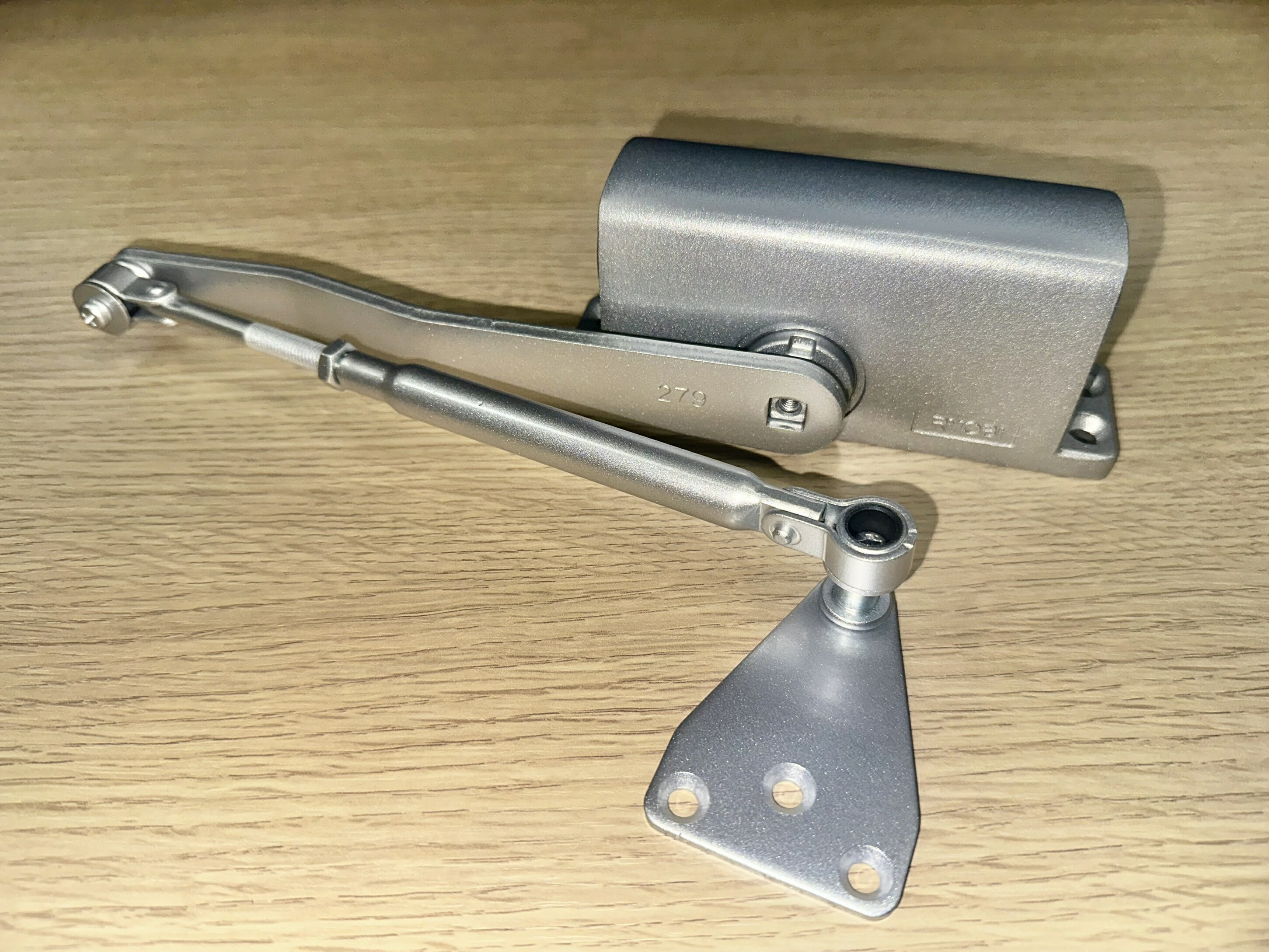 リョービ　プティタイプ　702P　シルバー