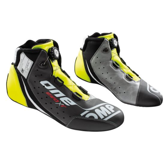 NEWモデル ☆ OMP オーエムピー One Evo XRレースシューズ ワンエボ Black/Silver/Fluro Yellow ブラッ..