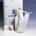 リヤドロ 人形 LLADRO ファーストレディー 35cm 訳あり #1568【中古】