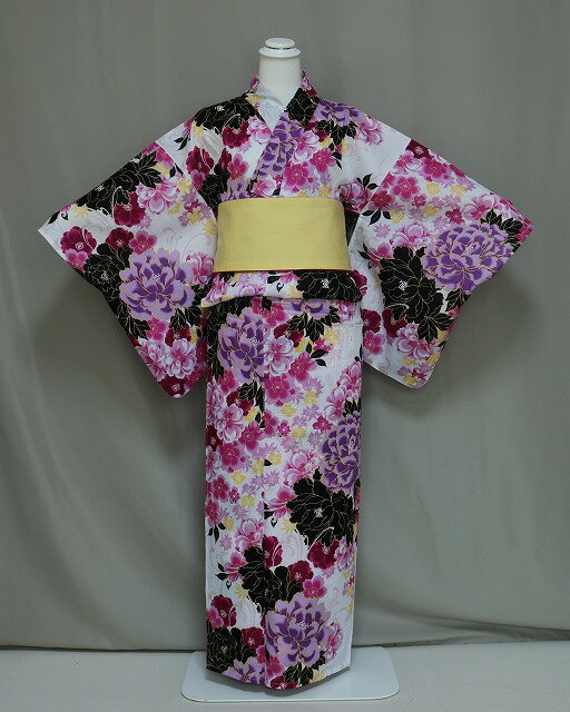 LL～3Lサイズの女性用浴衣 H4322-04 送料無料 白系色 ゆったり大きいサイズ 女物ゆかた ふくよかな方に 女ワイドサイズ浴衣