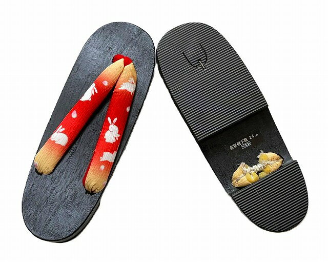 きものSHOPくりはらの女性桐下駄 N7076-01 送料無料 サイズ24cm 黒い塗下駄 うさぎ柄 夏用・お祭りに下駄 おしゃれな下駄｜アングル3