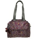 ■ブランド：Kipling キプリング ■アイテム名： トート 肩掛けショルダーバッグ ■色：パープル　総柄 ■素材：ナイロン ■型番：K12394 B80 ■製造：CHINA ■サイズ (ヨコ×タテ×マチ)：約30×22×10cm　ショルダー最長約60cm　　重量約327g　※平置きサイズ・手測りのため若干の誤差はご了承ください。 ■仕様：ファスナー開閉　収納スペース×1(内側ファスナーポケット×1　ポケット×2　ペンポケット×1)　前マグネット開閉　ポケット×1　後ファスナー開閉　ポケット×1　 ■付属品：内側フックストラップ×1　モンキーチャーム×1 ■参考定価：- ■中古ランク：A ■管理番号：240209002R ■発送サイズ：60cm(小さく折りたたんで梱包) ■商品状態：【訳あり】斜め掛け用ショルダーストラップがありません。若干スレ・保管シワ・ハンドに毛羽立ち・ひび割れキズがあり、内側に接着ノリあと変色があります。目立つダメージなくきれいな状態です。 ★中古ランクについては下記中古ランクのご説明をご覧下さい。 ★商品画像はデジタルカメラで撮影しておりますのでモニターやインターネット環境の違いにより、多少色合いが違うことがございます。何卒ご容赦願います。