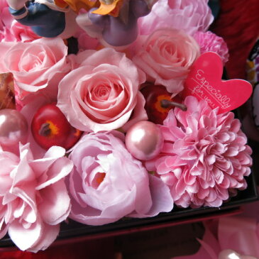 誕生日プレゼント ドナルド デージー入り 花 フラワーギフト 箱を開けてサプライズ ドナルド デージー入り ボックス プリザーブドフラワー ノーマル