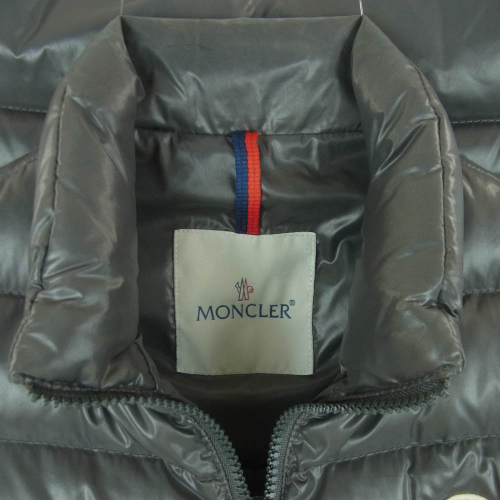 MONCLER モンクレール 120934830105 GHANY ガーニー ロゴワッペン ダウン ベスト ジャケット モルドバ製 グレー系 00 メンズ【古着】【中古】