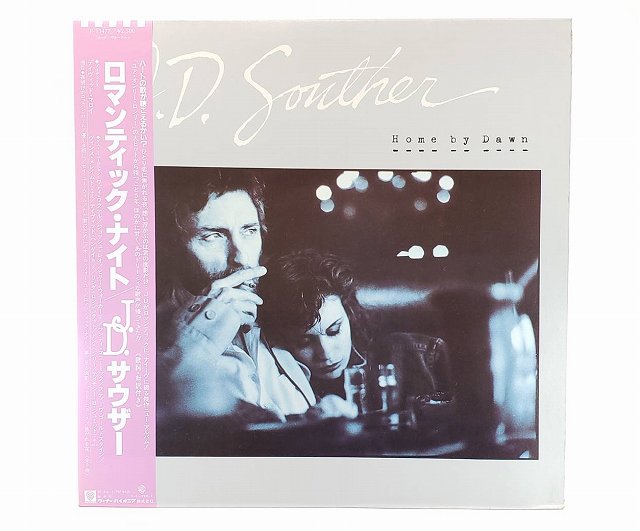 アクセスいただきありがとうございます！ ★JDサウザー/ロマンティックナイト/中古レコード/LP/国内盤/P11477★ 【コンディション】 〇ジャケット：概ね良好（シミ汚れ、角傷みあり） 〇帯：あり 〇歌詞＆ライナー：あり 〇内袋：あり 〇盤：良好（再生確認はしておりませんが、目立った傷はございません） 商品の特性上、コンディション良好の場合でも年月が経っているため多少はご了承くださいませ。（音とびやノイズ等がある場合がございます） 蛍光灯の環境下で撮影しており本来の色に近づくよう努めておりますが、画像の色合いと差が生じる場合がございます。 コンディションは主観で、中古商品という性質をご理解下さいますようよろしくお願いいたします。 ◇◆◇ストア紹介◇◆◇ 実店舗は、奈良県大和郡山市、近鉄郡山駅前ショッピングセンターASMO大和郡山店2Fにて毎日元気に営業中です♪ 古着、CD、DVD、レコード、生活雑貨など、買取及び販売しております。 ご購入後、2-3日連絡がない、商品のお問合わせ、送料などご不明点ございましたらお答え致します。 取引メッセージ欄、もしくは実店舗リトルタフまでお電話いただけましたら幸いです。 担当者対応営業時間10：00-17：00　日曜日不在　 TEL 0743-52-6200 ※実店舗の営業時間は20：00まで、定休日はございません。