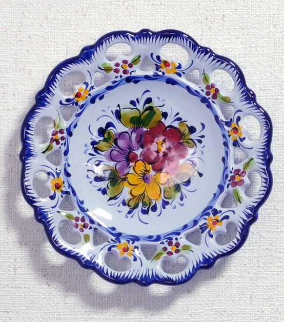 ポルトガル製 輸入雑貨 絵皿 壁飾り ブルー リビングスタジオ 直輸入 陶器 透かし クラシック ロココ アルコバサ 手描き 姫系 PFA-477BLのサムネイル