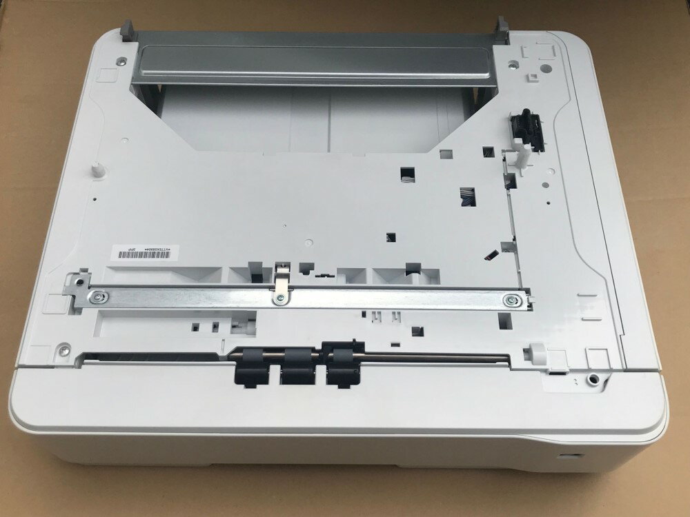 送料込み★全体綺麗残量多い整備済★EPSON 550枚増設カセットLPA3Z1CU6★LP-S3250 S3290 S3550 S3590 S4250 S4290対応550枚増設カセットLPA3Z1CU6 (L751AC1)【中古】