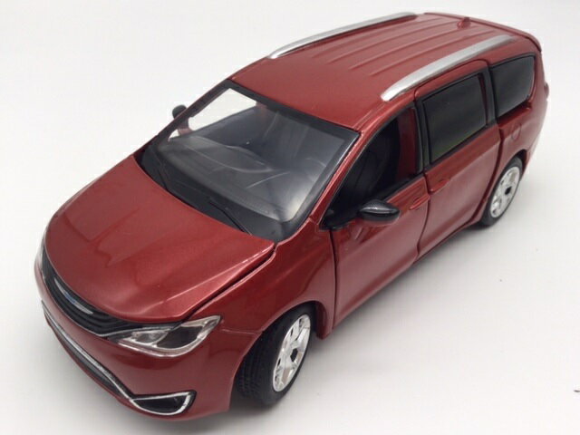 Rakuten - ミニカー　1/32 クライスラー パシフィカ ハイブリッド 赤 ヘッドライト＆テールライト点灯 エンジン音＆クラクション ミニカー モパー アメ車 新品 光る鳴る